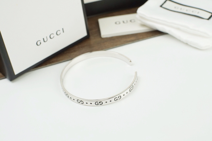 Gvc*1 bracelets